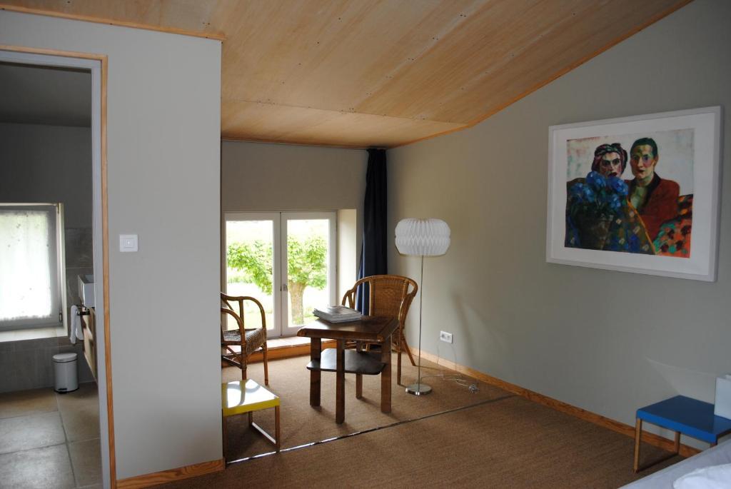 Les Foucauds Hotel Saint-Quentin-de-Caplong Kültér fotó